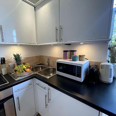 Cute&Cozy Studio Apt In Barons Court London Exterior photo